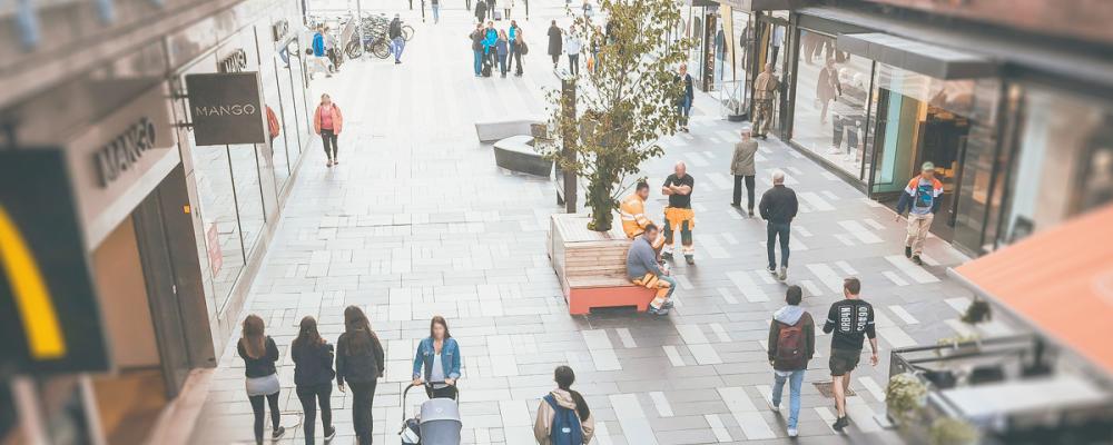 Allt fler företag väljer att lämna centrala lägen för externa handelsområden. Pressbild. Svensk Handel