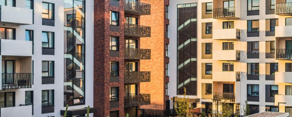 Hyreslägenheter. Foto: Isaac Quesada / Unsplash