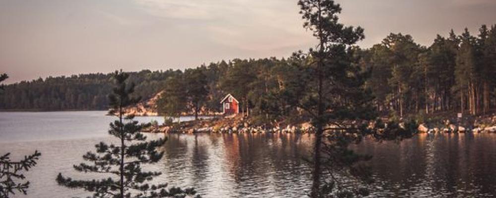 Fler husägare tar ansvar för att skydda sina hus mot klimatrelaterade skador. Foto: SBAB