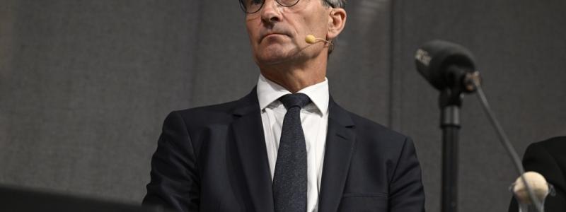 Pontus Lundahl/TT: Finansinspektionens generaldirektör Erik Thedéen, som blir ny riksbankschef vid årsskiftet, anser att amorteringskravet ska ligga kvar. Arkivbild.