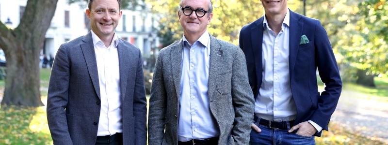 Resona välkomnar Johan Skoglund som delägare och styrelseledamot. Från vänster: Fredrik Bele, partner och vd. Johan Skoglund, delägare och styrelseledamot. Sam Giertz, partner och styrelseordförande. Av: Karina Ljungdahl