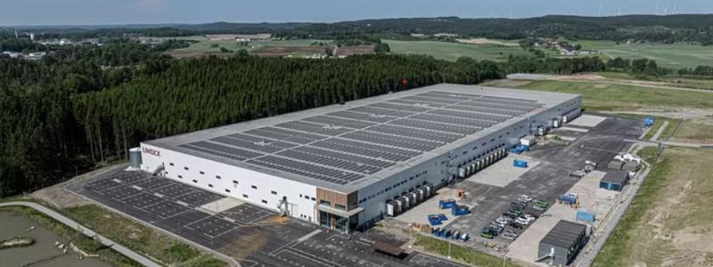 Lindex nybyggda omnilager är en högautomatiserande anläggning på 40 000 kvm. Foto: Inhouse Tech