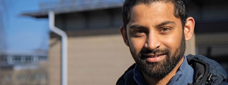 Santhan Reddy Penaka har undersökt användning av AI vid energirenoveringar. Foto: Magnus Mikaelsson