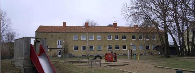 Skolan Tranan, en av de byggnader på Peder Skrivares gymnasieskola i Varberg som har inventerats i studien. Foto: Kajsa Urge IVL