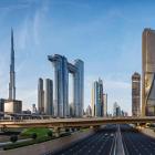 Wasl Tower (högsta byggnaden till höger) i centrala Dubai med keramisk fasad som ska minska värmebelastningen. Obs! Det finns fler bilder av interiören i slutet av artikeln. Foto: ©Johnseye Photography