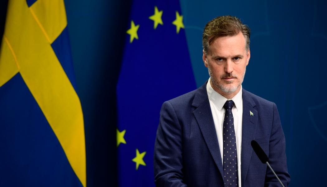 Paul Wennerholm/TT: Finansmarknadsminister Max Elger är orolig för fastighetssektorns sårbarhet. Arkivbild.