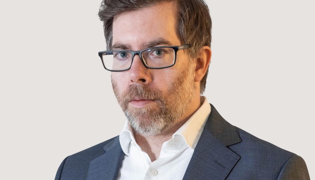 Pressbild: Samtalen från oroliga köpare ökar markant, enligt Fredrik Aldmo, jurist och kompetensansvarig för fastighetsrätt på Familjens jurist. Arkivbild