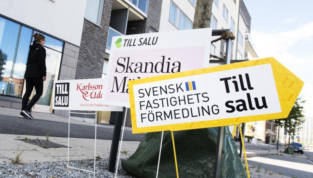 Fredrik Sandberg/TT: Utbudet på bostadsmarknaden är rekordstort. Men köparna avvaktar. Arkivbild.
