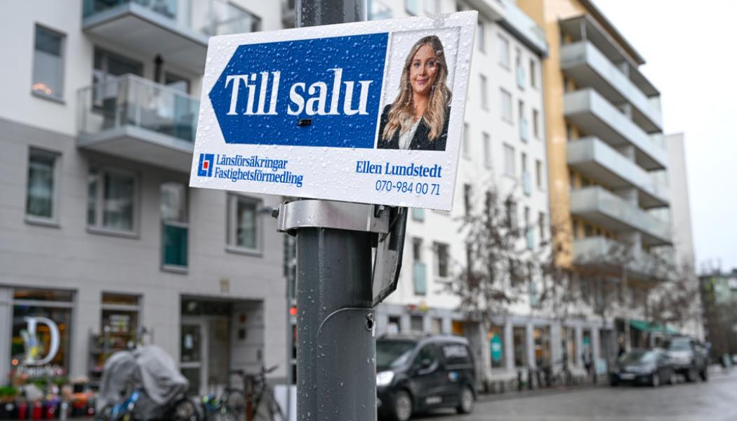 Anders Wiklund/TT: Bostadspriserna vänder upp i januari. Arkivbild.