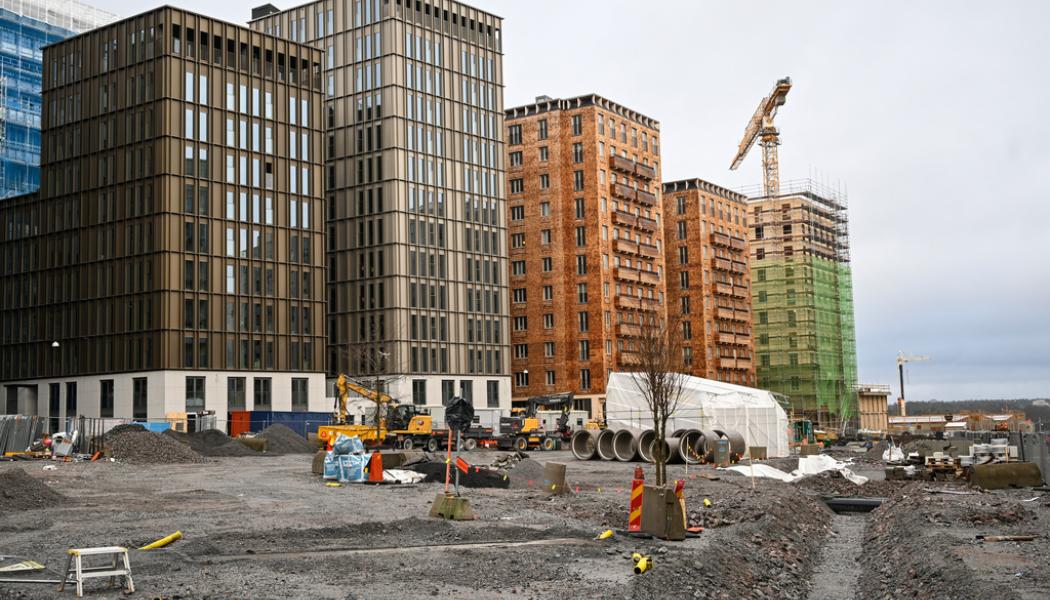 Anders Wiklund/TT: Prognosen för bostadsbyggandet under året ser mörk ut, enligt branschorganisationen Byggföretagen. Arkivbild.