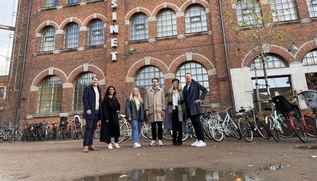 Från vänster: Björn Johansson (CTO and Co-founder), Anna Jakobsen (Talent Acquisition Manager), Fanny Hansson (Digital Marketing Specialist), Christoffer Zachrisson (Head of Sales), Sofie Folkesson (Head of Customer Success), Daniel Gadd (CEO and Co-founder) Foto: Varvsstaden AB