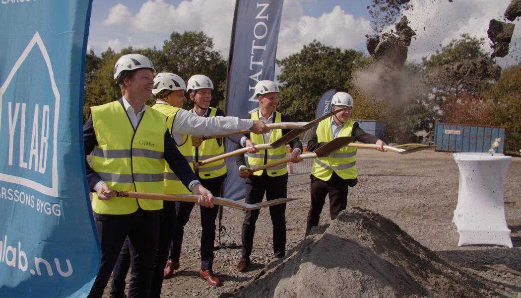 Första spadtaget för Panattoni Park Mölnlycke. Pressbild: Panattoni Sweden
