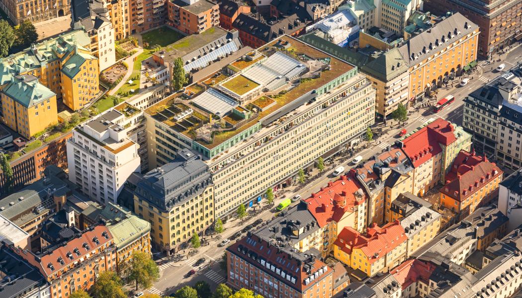 Specialfastigheter flyttar huvudkontor till Sveavägen 44