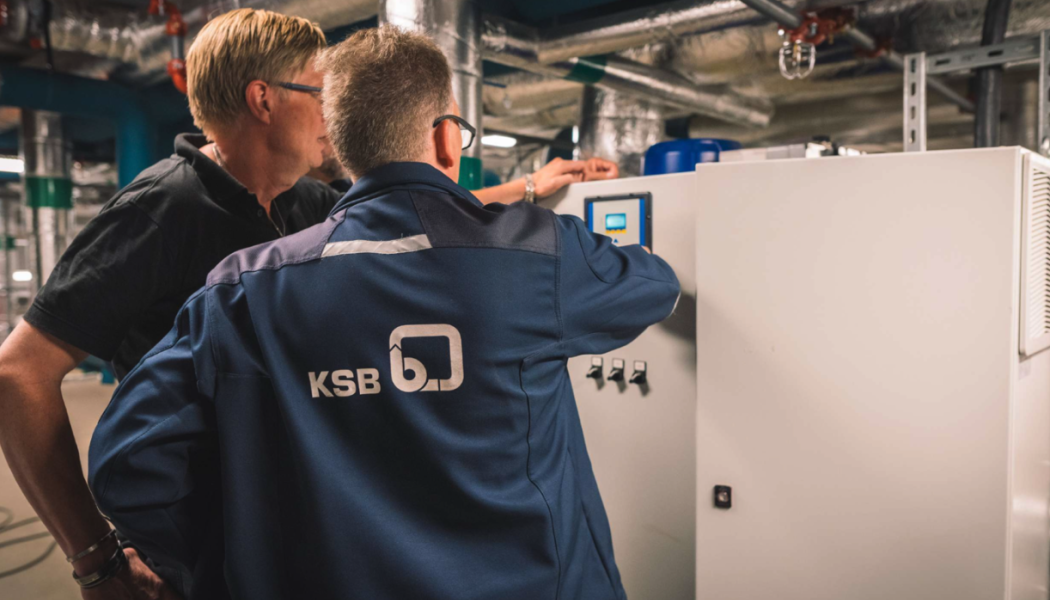 KSB har sett till att det finns dricksvatten ända upp i det 246 meter höga Karlatornet. Foto KSB