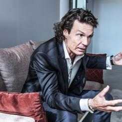 Tomas Oneborg/SvD/TT: Castellum med vd Rutger Arnhult rapporterar delår. Arkivbild.