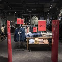 Henrik Montgomery/TT: Uppemot 3|100 butiker ligger i riskzonen för konkurs eller rekonstruktion, enligt Svensk handel. Arkivbild.