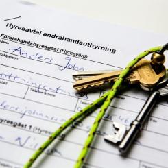 Christine Olsson / TT: Ett kontrakt kan vara en bra idé även om du bara vill byta bostad under sommaren. Arkivbild.