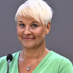 Claudio Bresciani/TT: Äldre- och socialförsäkringsminister Anna Tenje (M). Arkivbild.