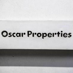Malin Hoelstad/SvD/TT: Fastighetsbolaget Oscar Properties dumpar fastigheter till reapris för att betala av lån. Arkivbild.