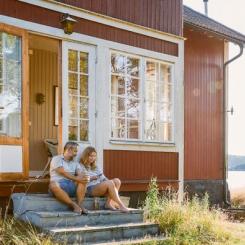 Falkenberg är den kommun som visar störst prisuppgång på fritidshus under pandemin, hela 63 procent. Av länen är det i Skåne som stugorna ökat mest i pris, upp 43 procent. Foto: Länsförsäkringar