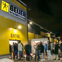 Beijer Byggmaterial firar öppningen av den nya butiken och hämtanläggningen i Hisings Backa. Foto: Beijer Byggmaterial