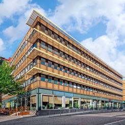 Wallenstam har tecknat hyresavtal med Göteborgs universitet om drygt 5 000 kvadratmeter på Rosenlundsgatan 8. Lokalytorna fördelas på två våningar högst upp i huset. pressbild Wallenstam