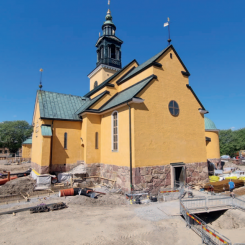 I juni 2019 inleddes etapp ett med omfattande utgrävning och sanering av källarvåningen, som då i princip bara bestod av underjord 
full med radon och mögel, efter ett byggfusk från 1930-talet. Foto: Robert Edman.