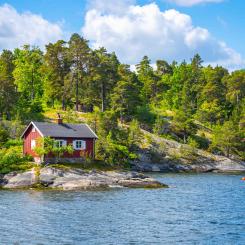 Konflikten mellan markägare och miljöskydd kan lösas, menar strandskyddsexperten jur. kand. Giedre Jirvell Pressbild: Jirvell Juridik AB
