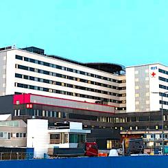 Vid byggarbetsplatsen för Uleåborgs universitetssjukhus har byggarbetets framdrift följts med hjälp av AI-stödd teknik. Detta har möjliggjort bättre förutsägbarhet och bidragit till ökad precision och transparens i produktionen. Foto: Uleåborgs universitetssjukhus.